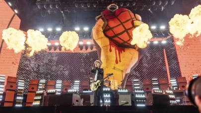 Ünlü Green Day grubu Coachella'da Filistin'e destek verdi
