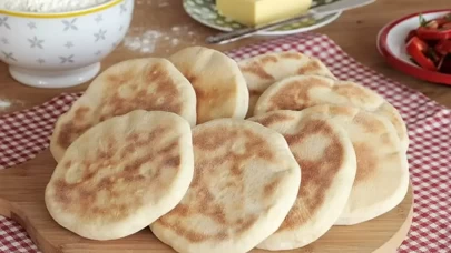 Evde yumuşacık ve kabaran bazlama tarifi