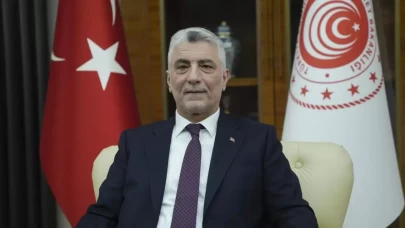Ticaret Bakanı Ömer Bolat'tan çağrı: Bugün milli ekonomiye sahip çıkma günü