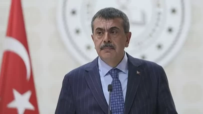 Bakan Tekin'den İstanbul'da trafik kazasında ölen öğretmenler için taziye mesajı