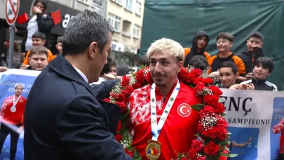 Yusuf Fehmi Genç'e, memleketinde coşkulu karşılama