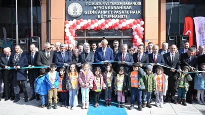 Bakan Ersoy: Kütüphaneler, bilginin ve üretimin merkezidir