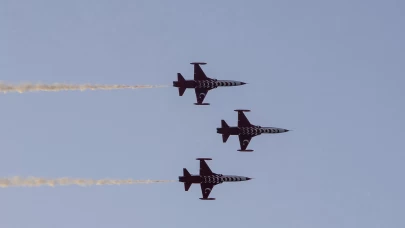 Türk Yıldızları, İskenderun semalarında prova uçuşu yaptı