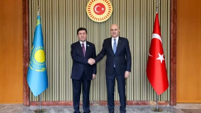 TBMM Başkanı Kurtulmuş, Kazakistan Meclis Başkanı Koşanov ile görüştü