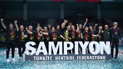 Polatlı Belediyesi SK, Kadınlar Hentbol 1. Ligi'nde şampiyon oldu