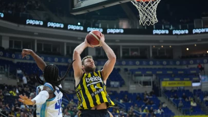 Fenerbahçe ve Anadolu Efes’in lig maçları ertelendi