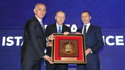 Ceferin: “Türkiye’nin ev sahipliklerinde yanındayız”