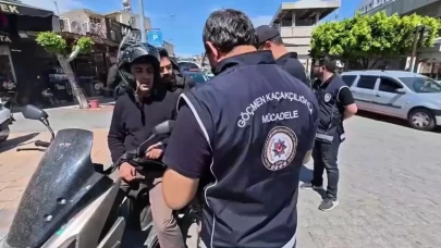 29 göçmen kaçakçısı ve 723 düzensiz göçmen yakalandı