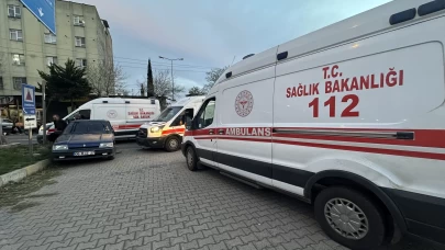 Şanlıurfa'da ambulans ve otomobil çarpıştı: 1 yaralı