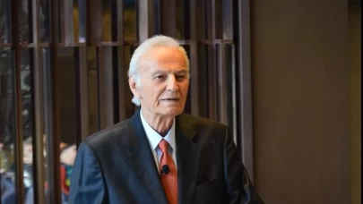 Yeşilçam'ın yıldız ismi Ediz Hun ilk kez açıkladı: "Kanseri yendim"