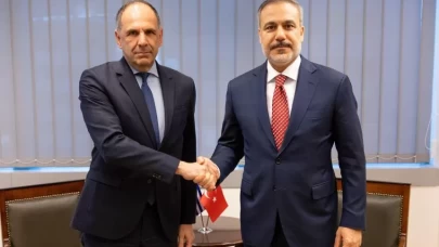 Bakan Fidan, Yunan mevkidaşı Yerapetritis ile görüştü