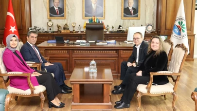 MHP Genel Başkan Yardımcısı İlyas Topsakal'dan Başkan Rifat Uzun'a ziyaret