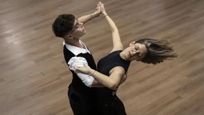 Milli dansçılardan Avrupa Şampiyonası'nda altın madalya!