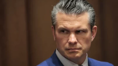 ABD Savunma Bakanı Hegseth'ten gazetecilere tepki