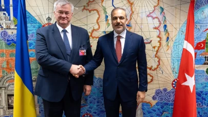 Bakan Fidan, Ukraynalı mevkidaşı Sybiha ile görüştü