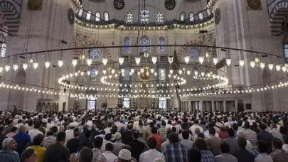 Zuhr-i Âhir Namazı Nedir? Kaç Rekattır, Nasıl Kılınır?