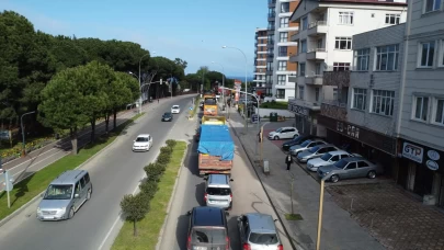 Karadeniz Sahil Yolu'nda uzun araç kuyruğu oluştu