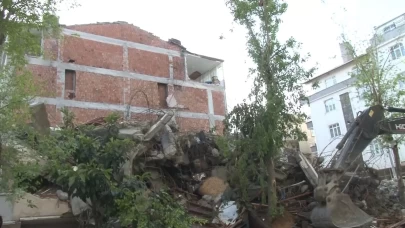 Avcılar'da şoke eden görüntü! Yıkım sonrası gerçek ortaya çıktı