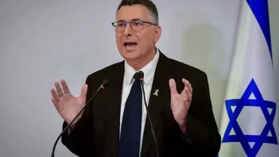 İsrail Dışişleri Bakanı Saar, İngiliz mevkidaşıyla buluştu