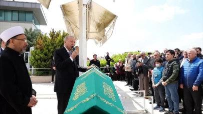 Cumhurbaşkanı Erdoğan Arapça öğretmeninin cenaze namazına katıldı