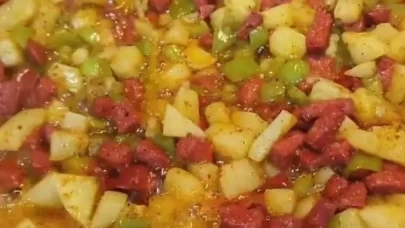 Yumurtasız kahvaltı alternatifi! Lezzetli ve pratik süper kahvaltılık tarifi