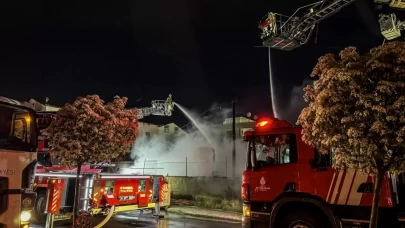 İstanbul'da korku dolu anlar: Palet fabrikasında yangın çıktı