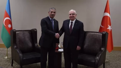 Milli Savunma Bakanı Güler, Azerbaycanlı mevkidaşı ile görüştü