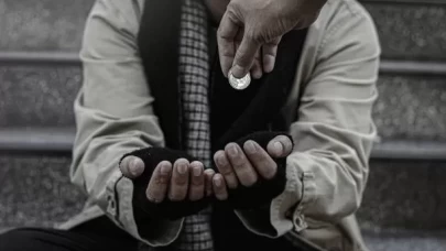 Kayseri'de 52 dilenci 73 bin lira para cezasına çarptırıldı