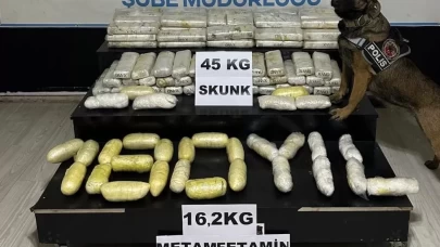 Hakkari'de çekici kamyonun dorsesinde 61 kilo uyuşturucu ele geçirildi