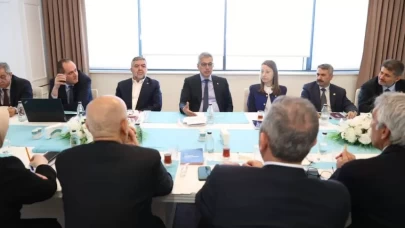 Sağlık Bakanı Memişoğlu, AK Parti ve MHP milletvekilleriyle bir araya geldi