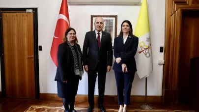 TBMM Başkanı Kurtulmuş, Vatikan Büyükelçiliği'nde