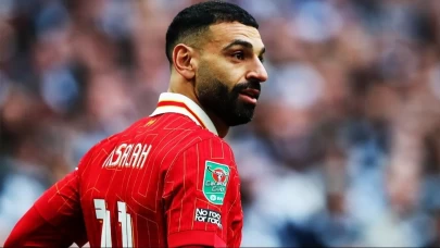 Ve beklenen oldu! Mohamed Salah 2 yıllık sözleşmeye imzayı attı