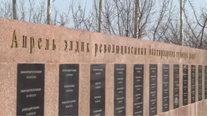 Kırgızistan'da "7 Nisan Halk Devrimi" kurbanları anıldı