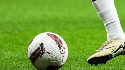 1. Lig'te ikincilik yarışı sürüyor