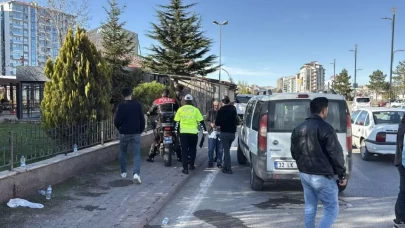 Şüpheli aracı takip ederken kazaya karışan 2 polis memuru yaraladı