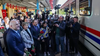 Turistik Diyarbakır Ekspresi ilk seferine başladı