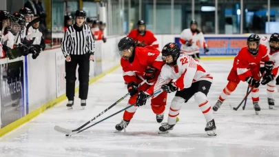 Türkiye, Kadınlar Buz Hokeyi Dünya Şampiyonası'nda Hong Kong'a mağlup oldu