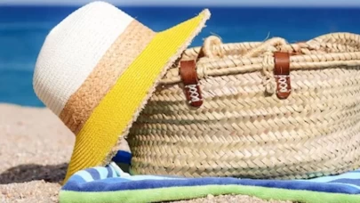 Plaj çantanızda olması gereken 10 şey