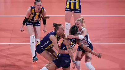Kupa Voley'de şampiyon Fenerbahçe!