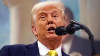 Mehmet Öz Beyaz Saray’da yemin etti, Trump’tan övgü yağmuru