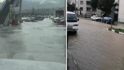 Karabük'te sağanak sonrası yollar göle döndü, iş yerlerini su bastı