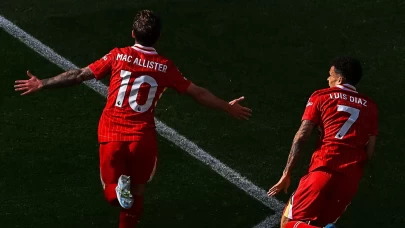 Premier Lig'de şampiyon Liverpool!