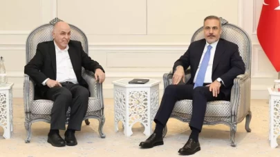 Dışişleri Bakanı Fidan, Hamas Şura Meclisi Başkanı Derviş ile görüştü