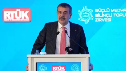 "Zehirli içeriklere karşı çocuklarımızı korumalıyız"