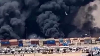 İran'da Şehid Recai Limanı'nda şiddetli patlama!