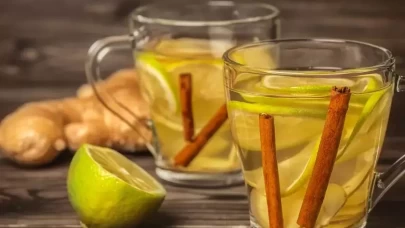 Tarçınlı su zayıflatır mı? Tarçınlı suyun zayıflama üzerindeki etkileri