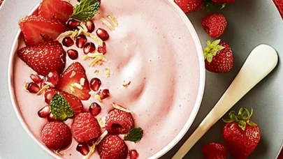 Besleyici smoothie bowl tarifi