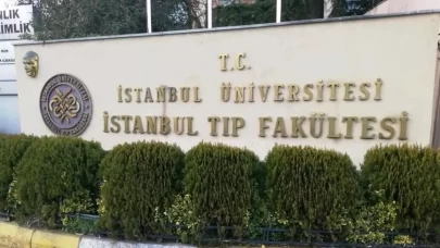İÜ İSTANBUL TIP FAKÜLTESİ DEKANLIĞI