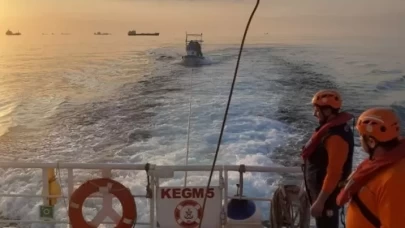 Sarıyer'de sürüklenen tekne kurtarıldı
