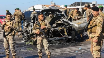 Lübnan'ın güneyinde askeri araç infilak etti: 3 ölü